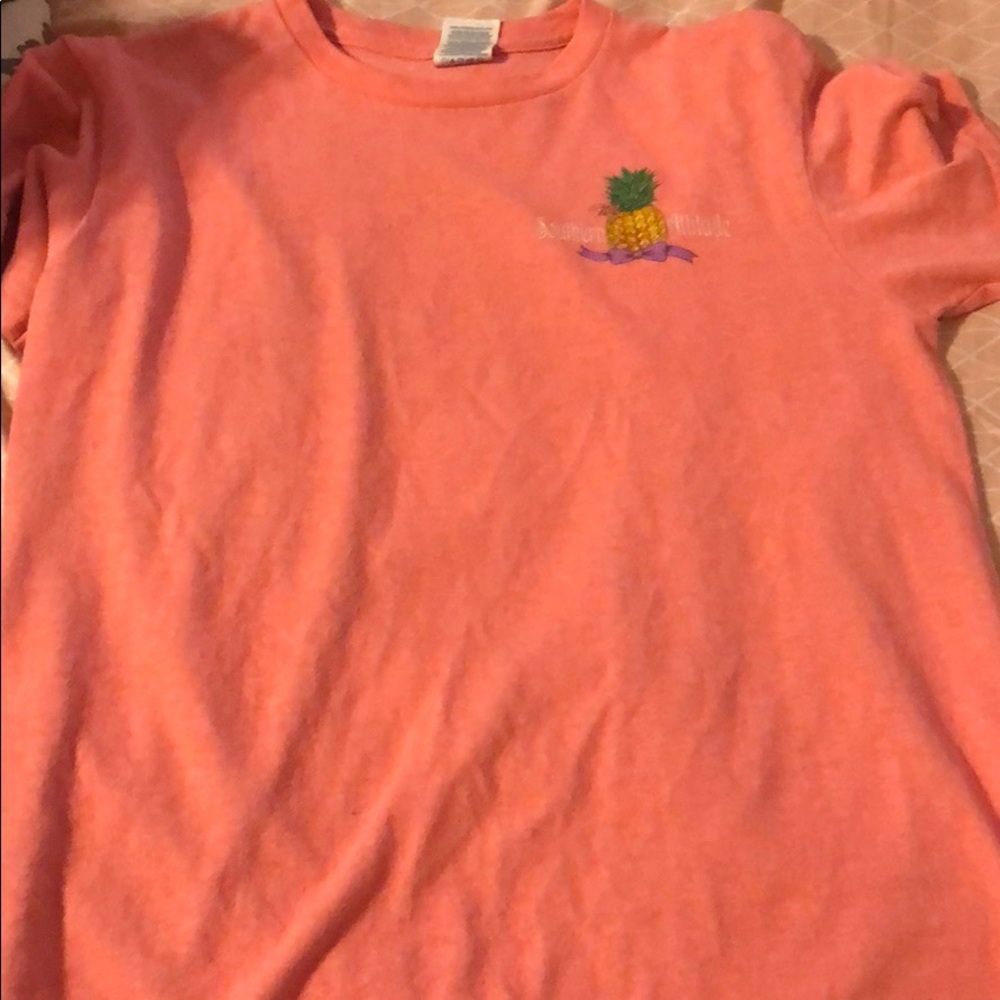 Tee shirt